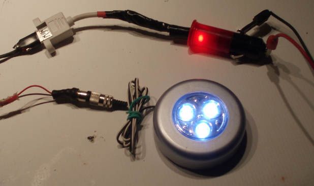 12V Car Lighter to USB Adapter for Less Than 3 $ (1,5euro)