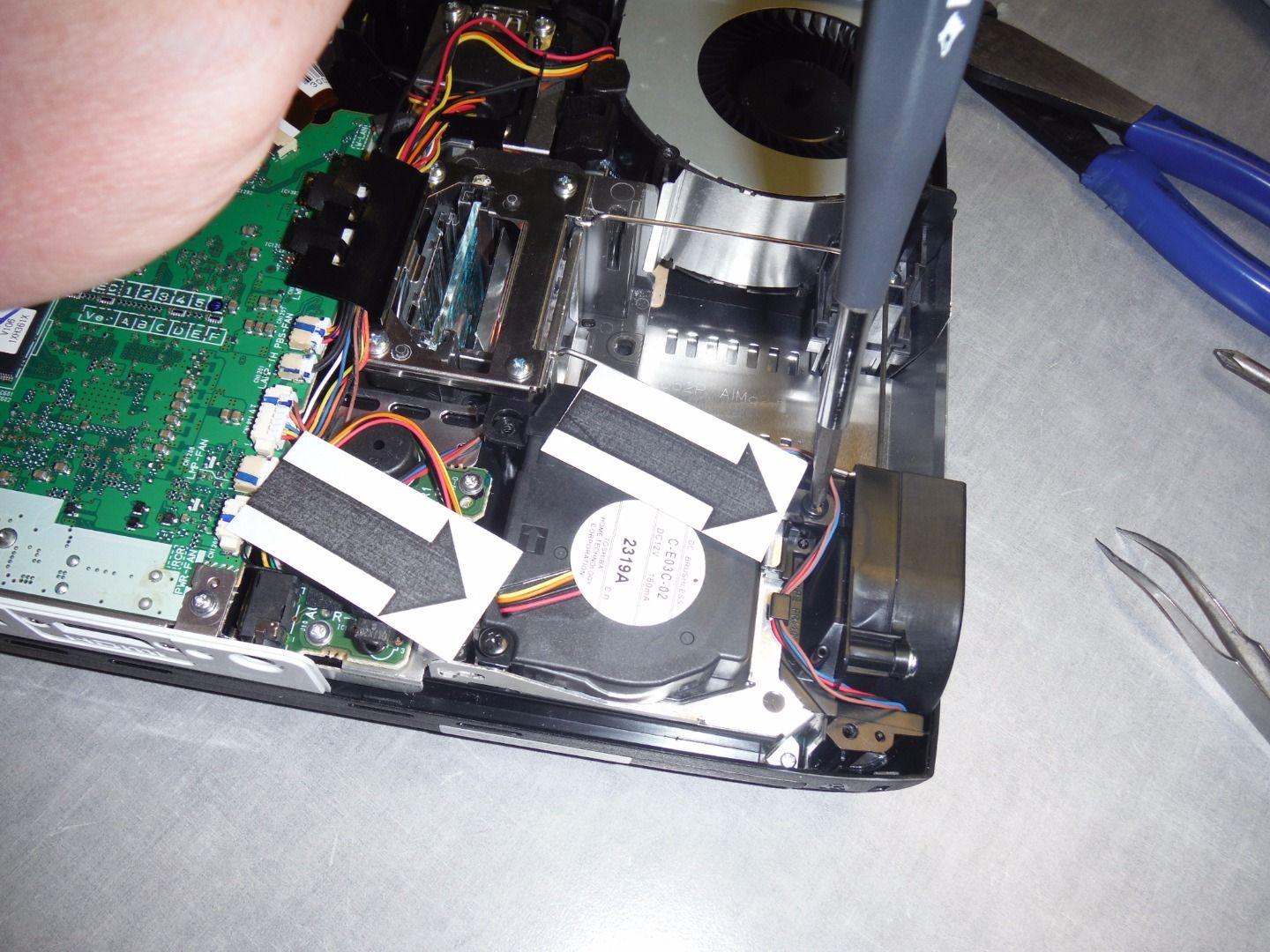 Epson 1770W LCD Projector Overheating? Repair It! 8 Steps (with Pictures) Instructables