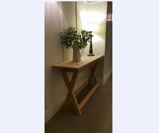 Sawbuck Table