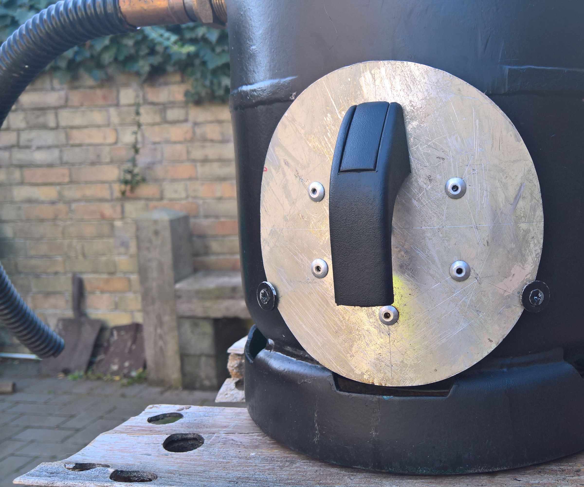 How to Make a Cold Smoker - Door