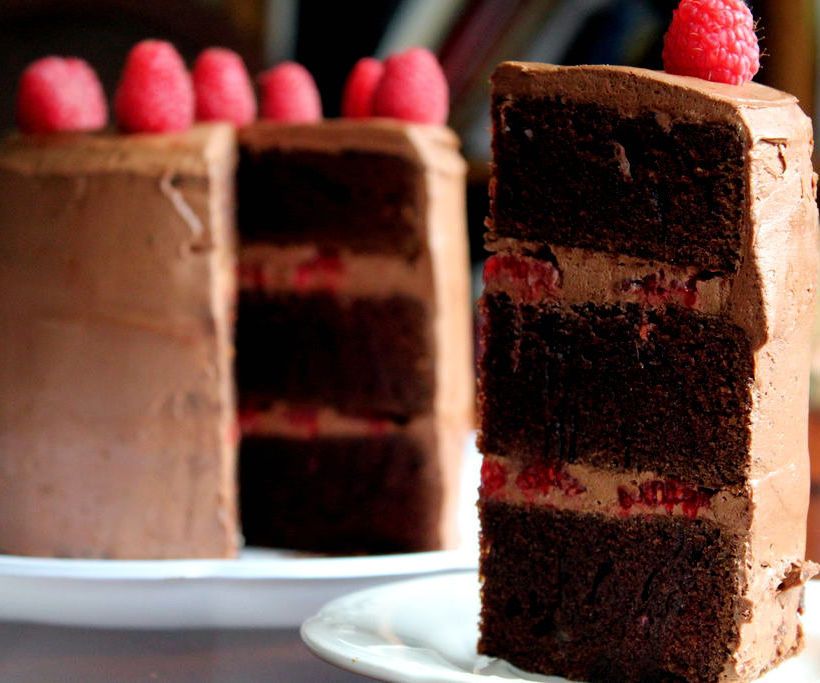 Rich Chocolate Cake With Ganache Frosting