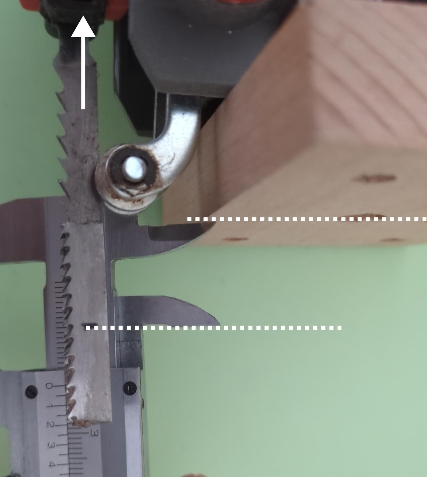 Mount the Jigsaw on the Bench