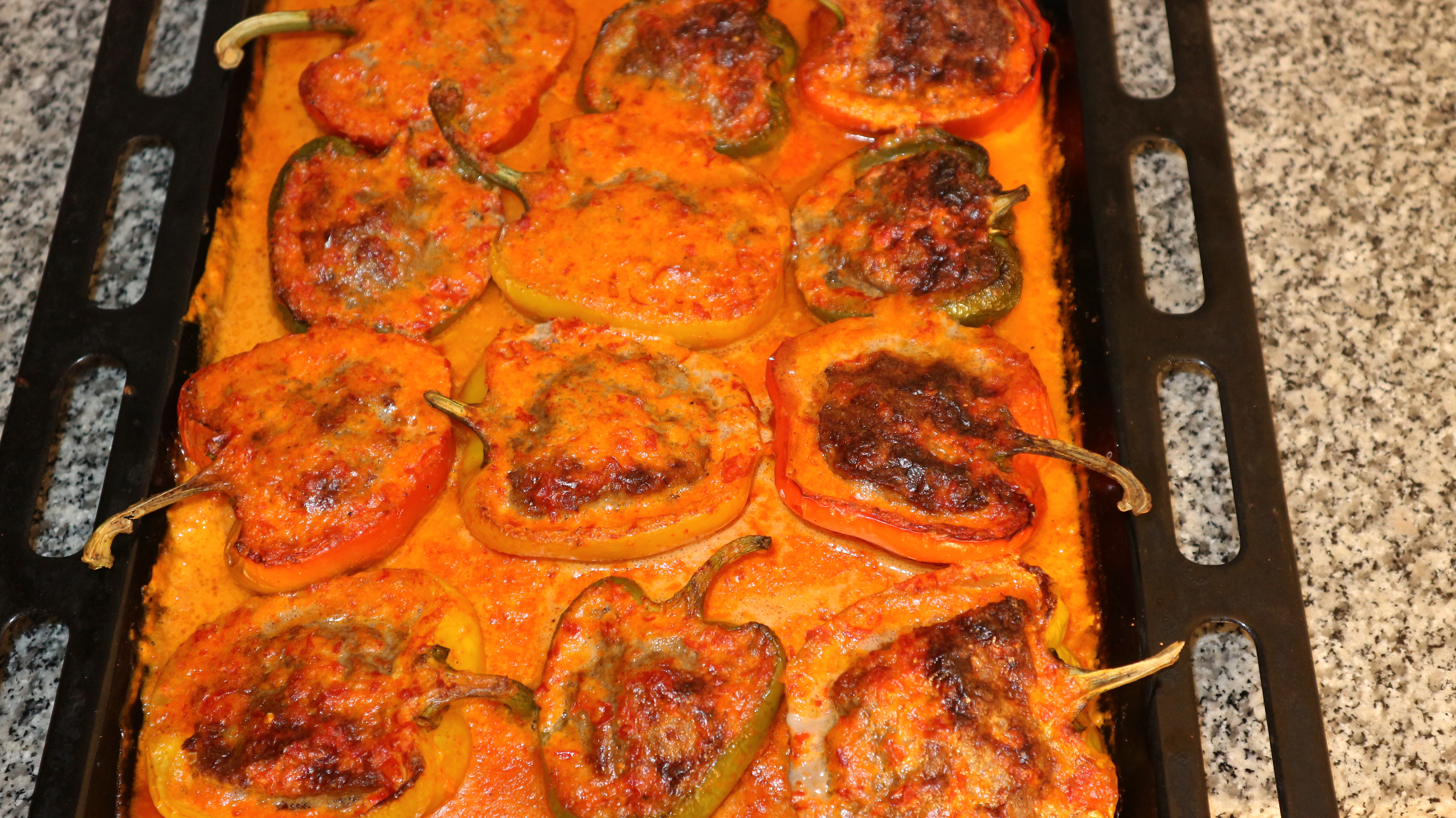 Beef Filled Paprika With Cream Sauce Recipe (with Pictures) Instructables