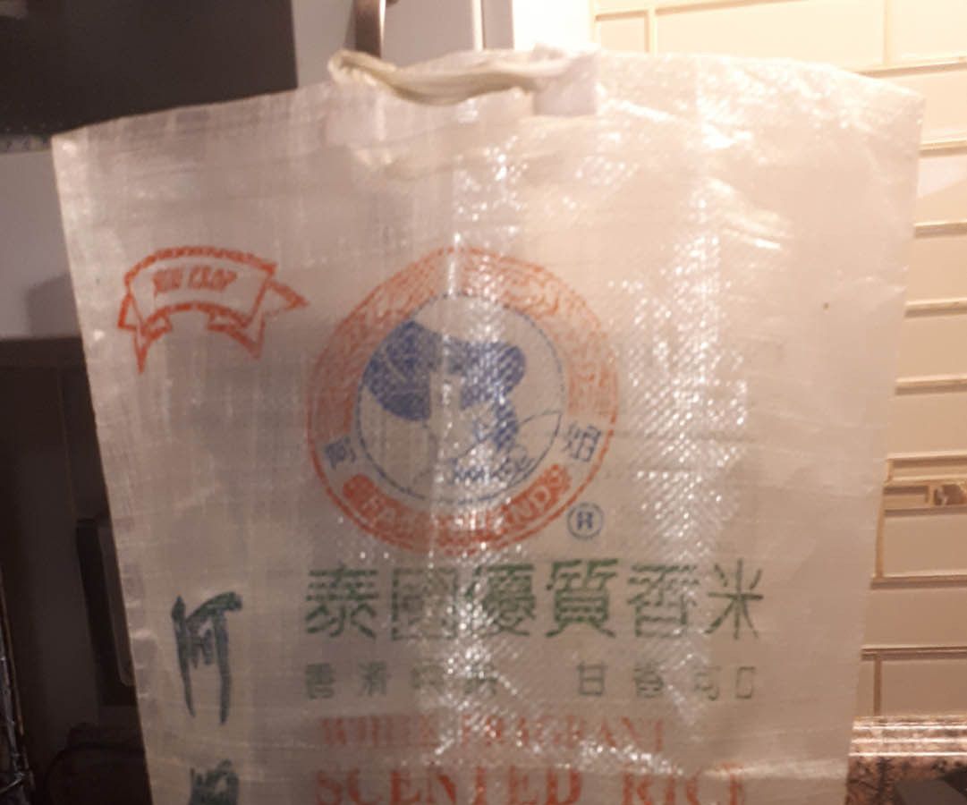 Recyling Rice Sack to Shopping Tote