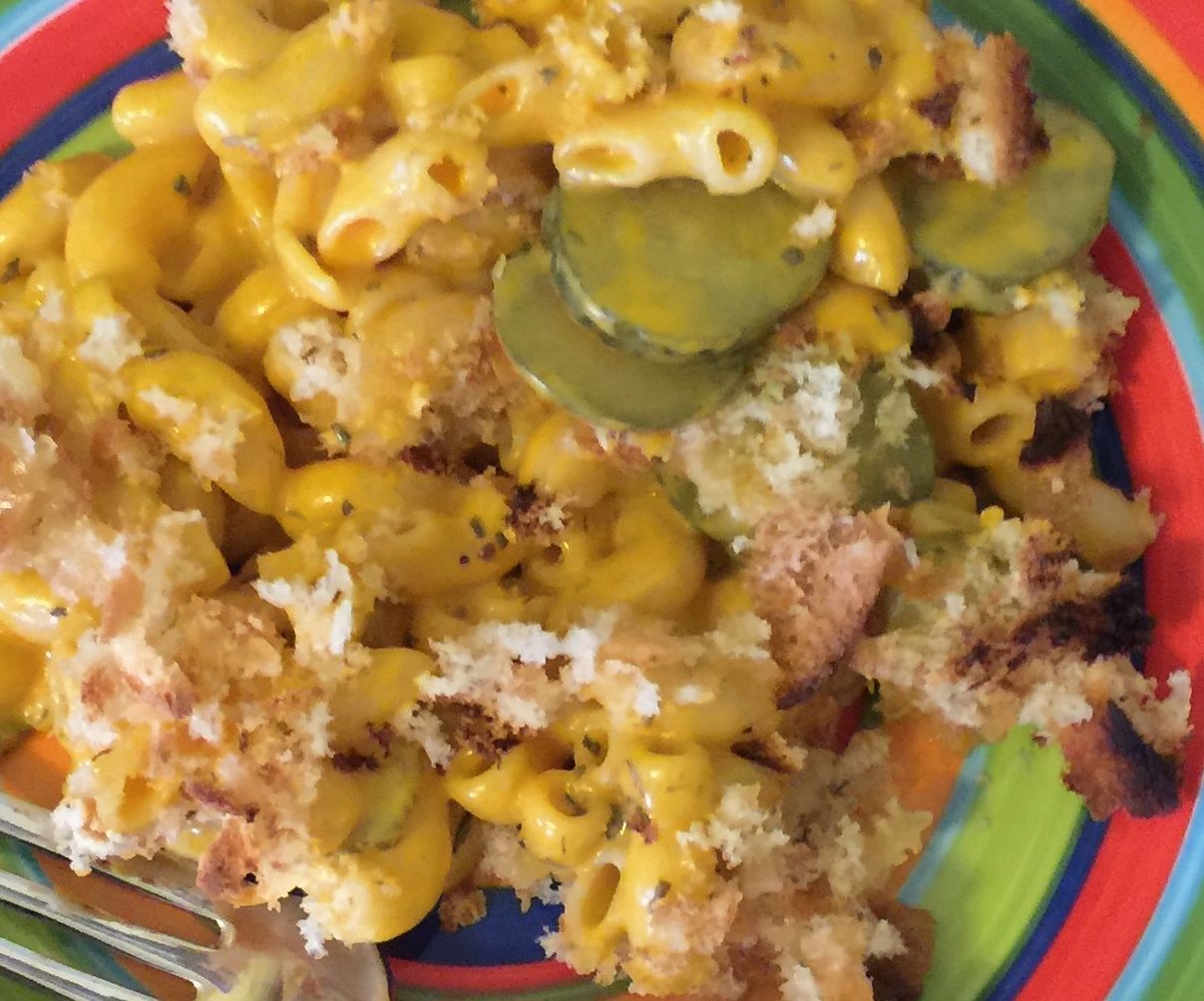 Vegan Dill Pickle Mac N Cheese Casserole 