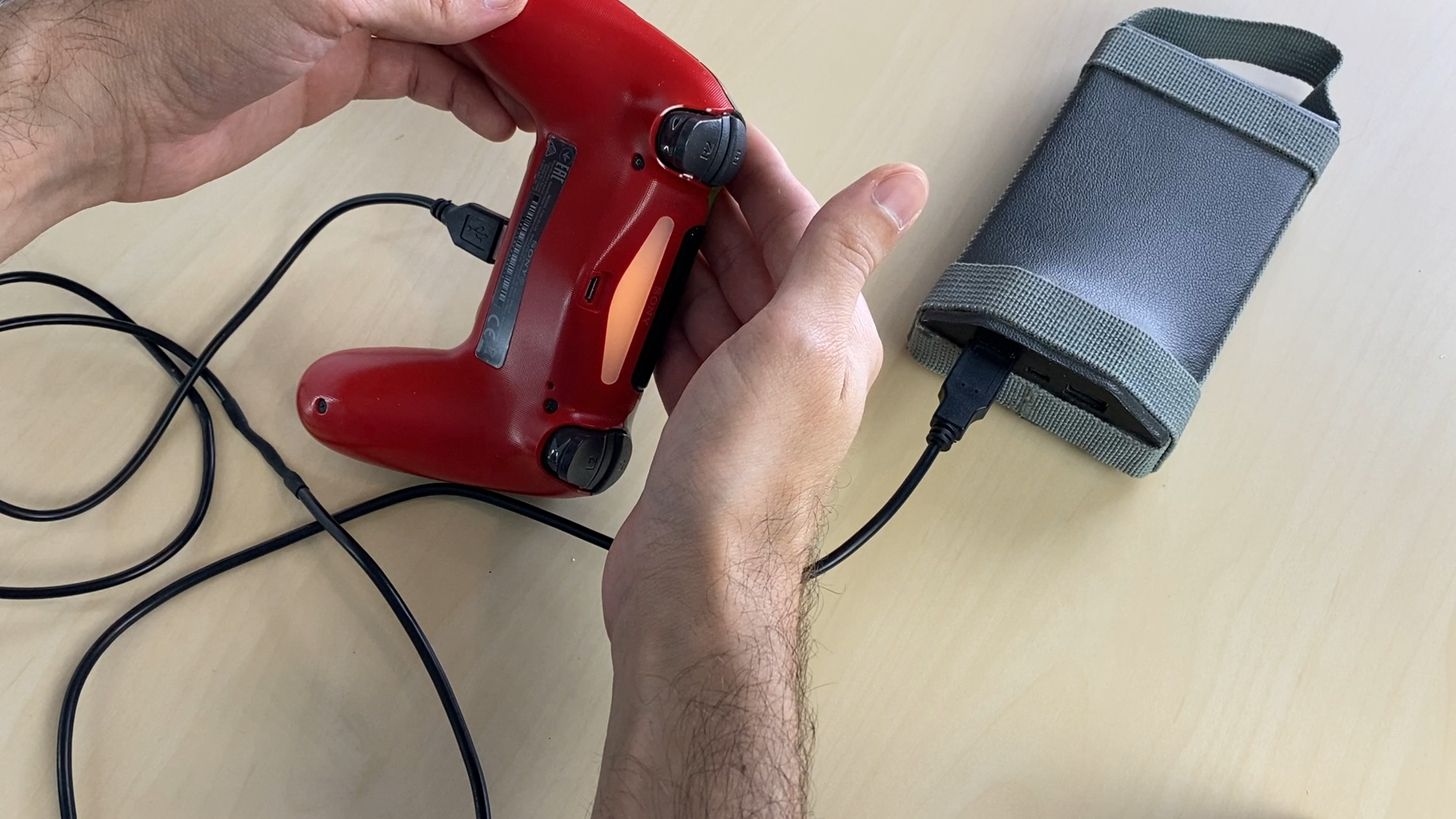 Dualshock 4 deals ext port charger