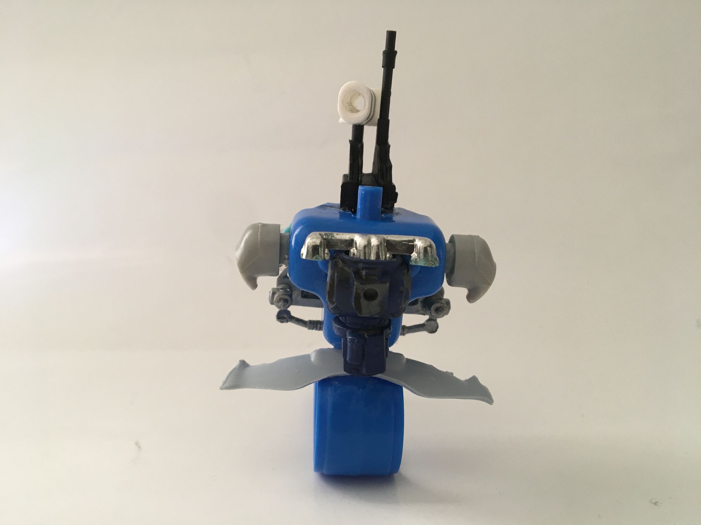 Kitbashing a Tabletop Model Robot 5 Steps (with Pictures) Instructables