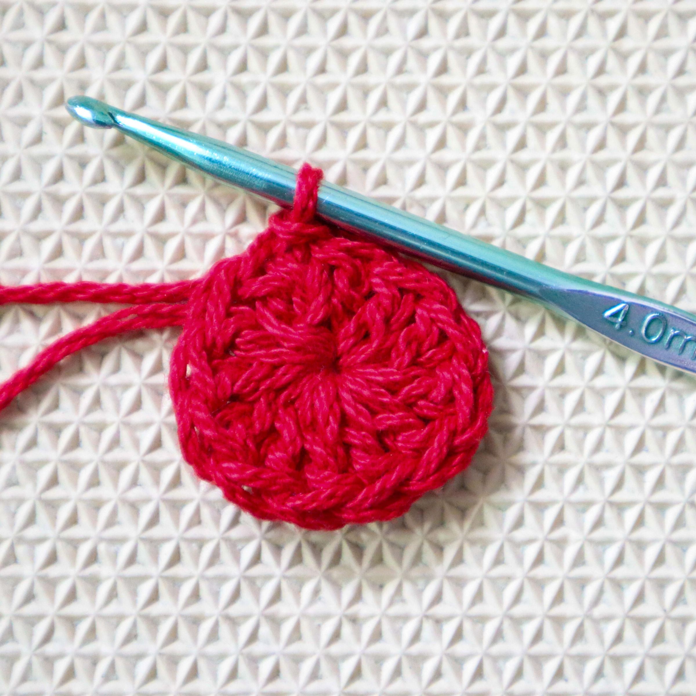 How to Make Easy Crochet Christmas Placemats 9 Steps (with Pictures