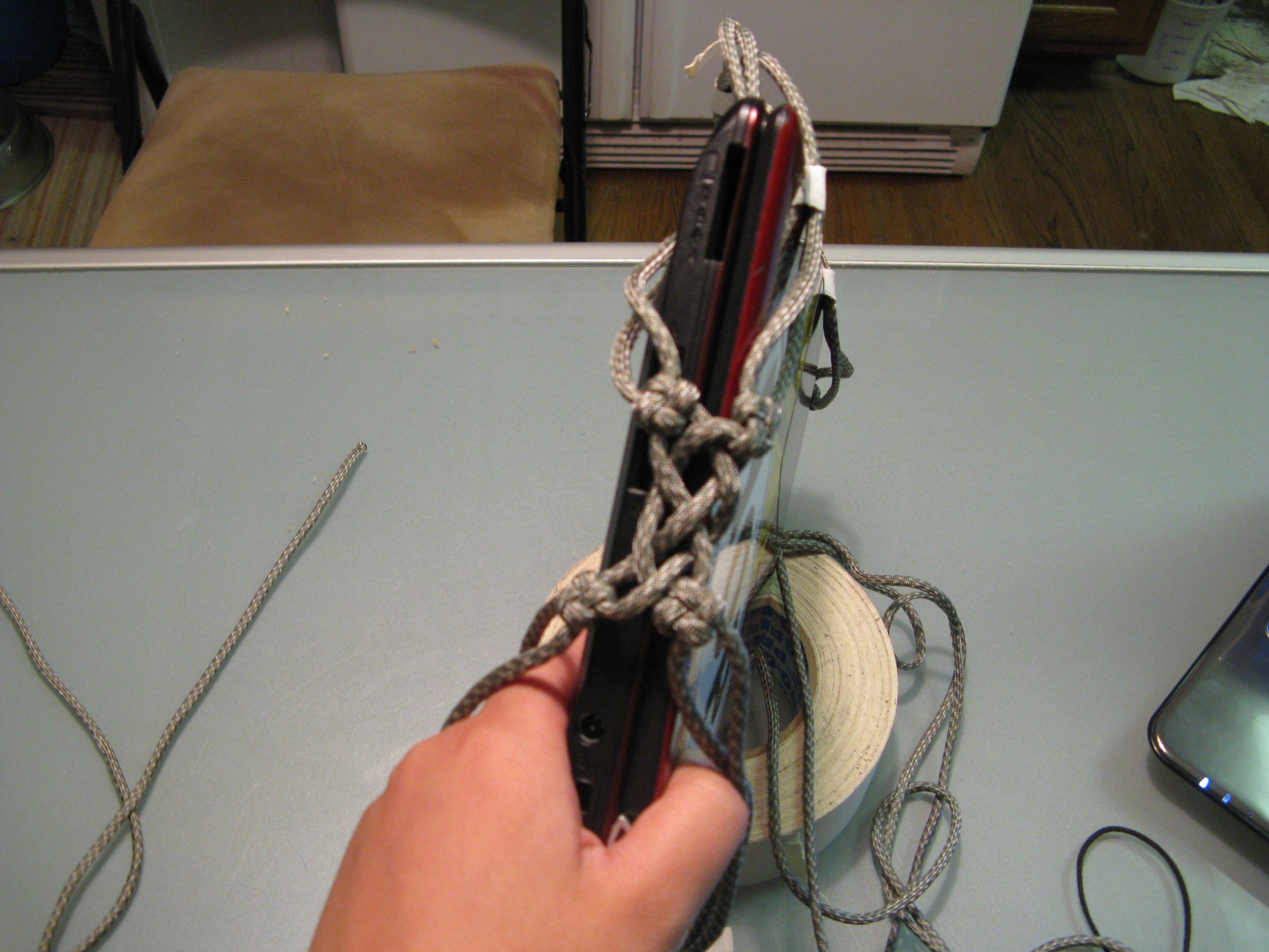 Paracord Laptop Harness 13 Steps (with Pictures) Instructables