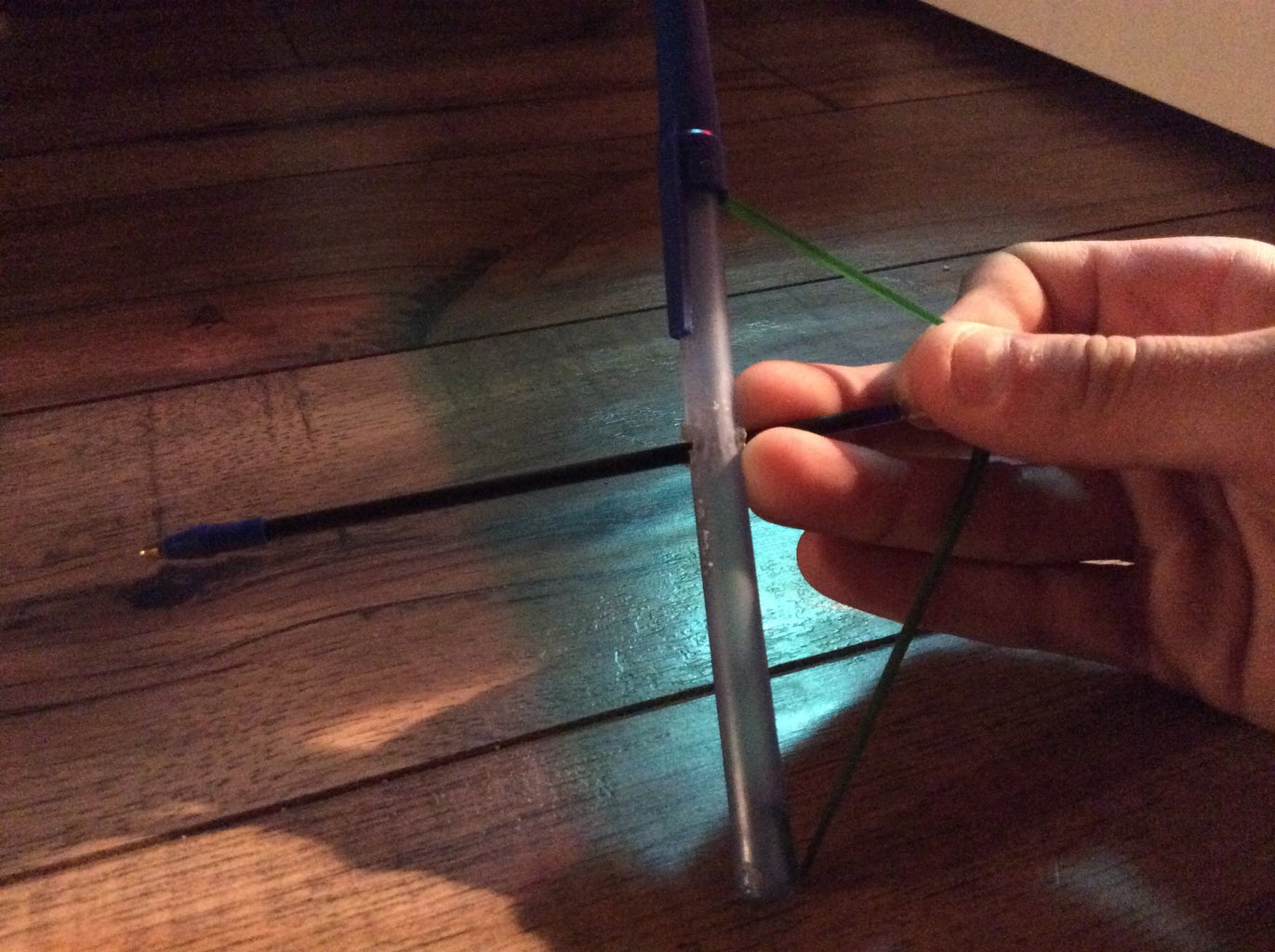 Make a Pen Bow and Arrow 