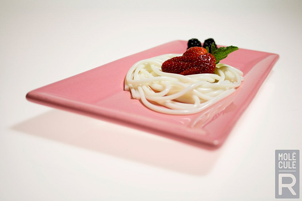 Molecular Gastronomy - White Chocolate Spaghetti