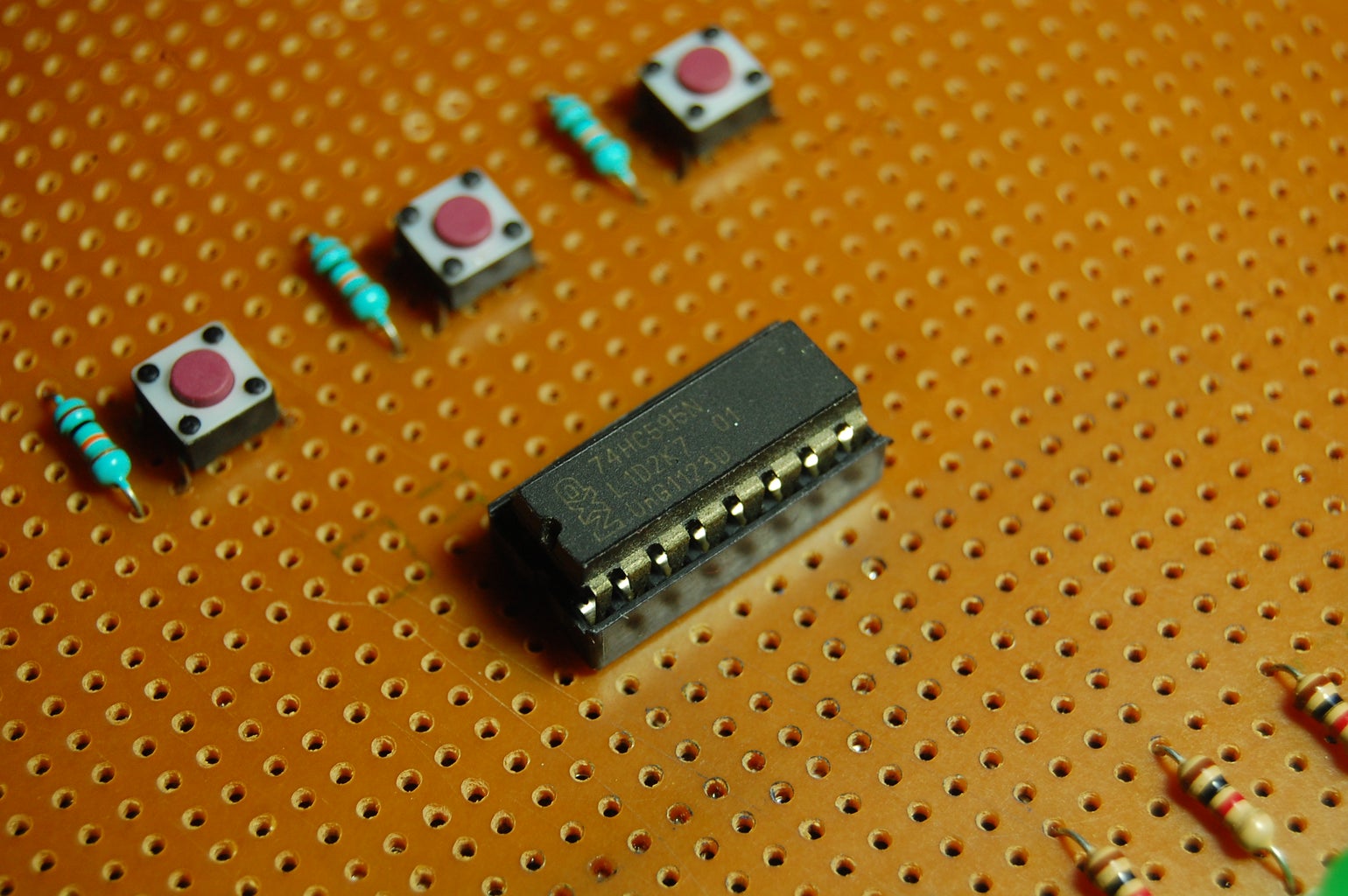 Shift Registers: How Do They Work? : 5 Steps (with Pictures ... Circuit Diagram