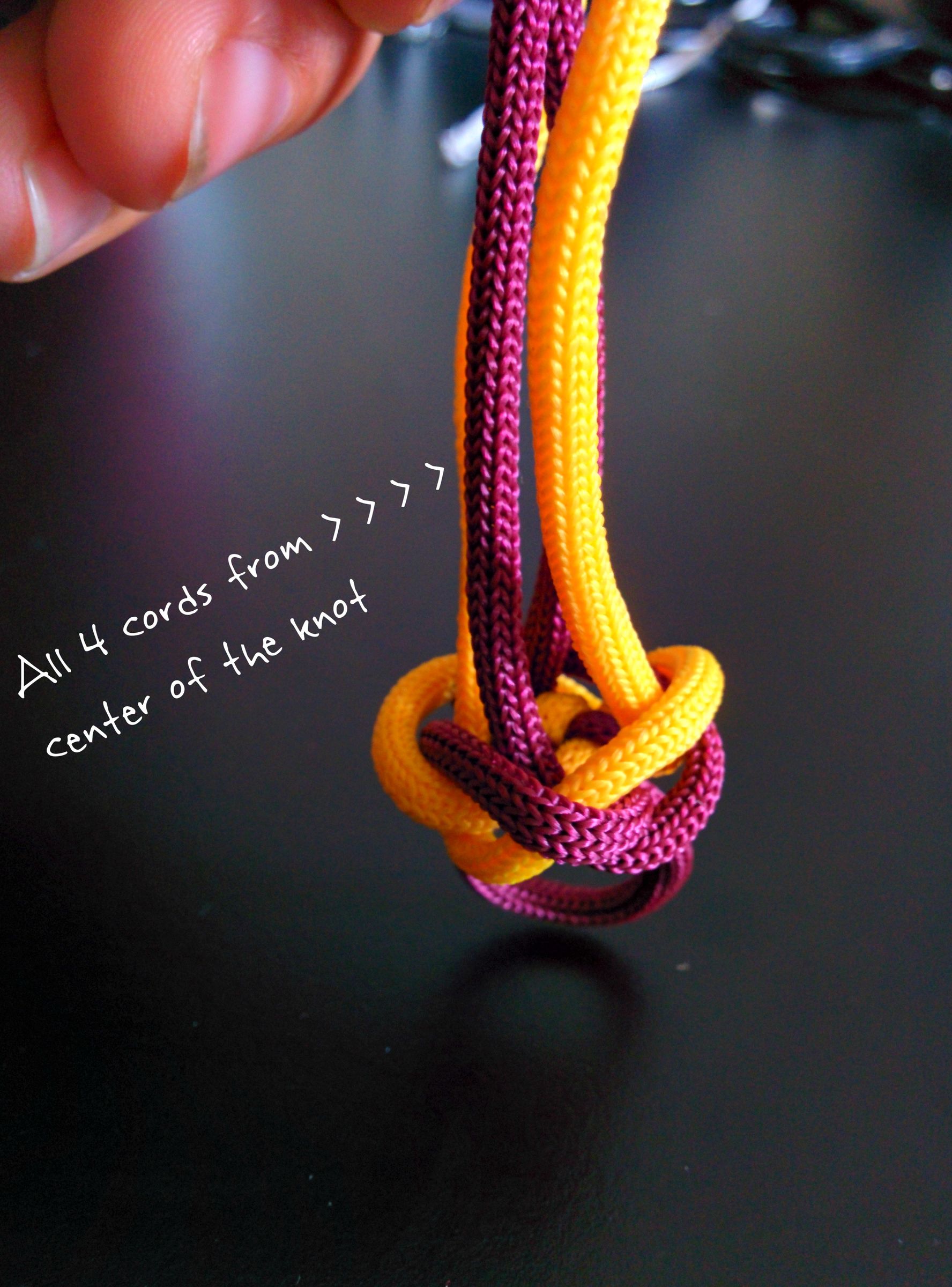 Unique Paracord Bracelet With Wooden Beads 11 Steps (with Pictures