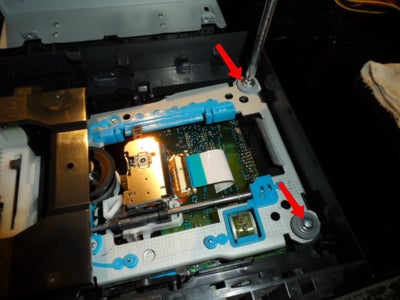 Retirar Unidad Óptica / Remove Optical Drive