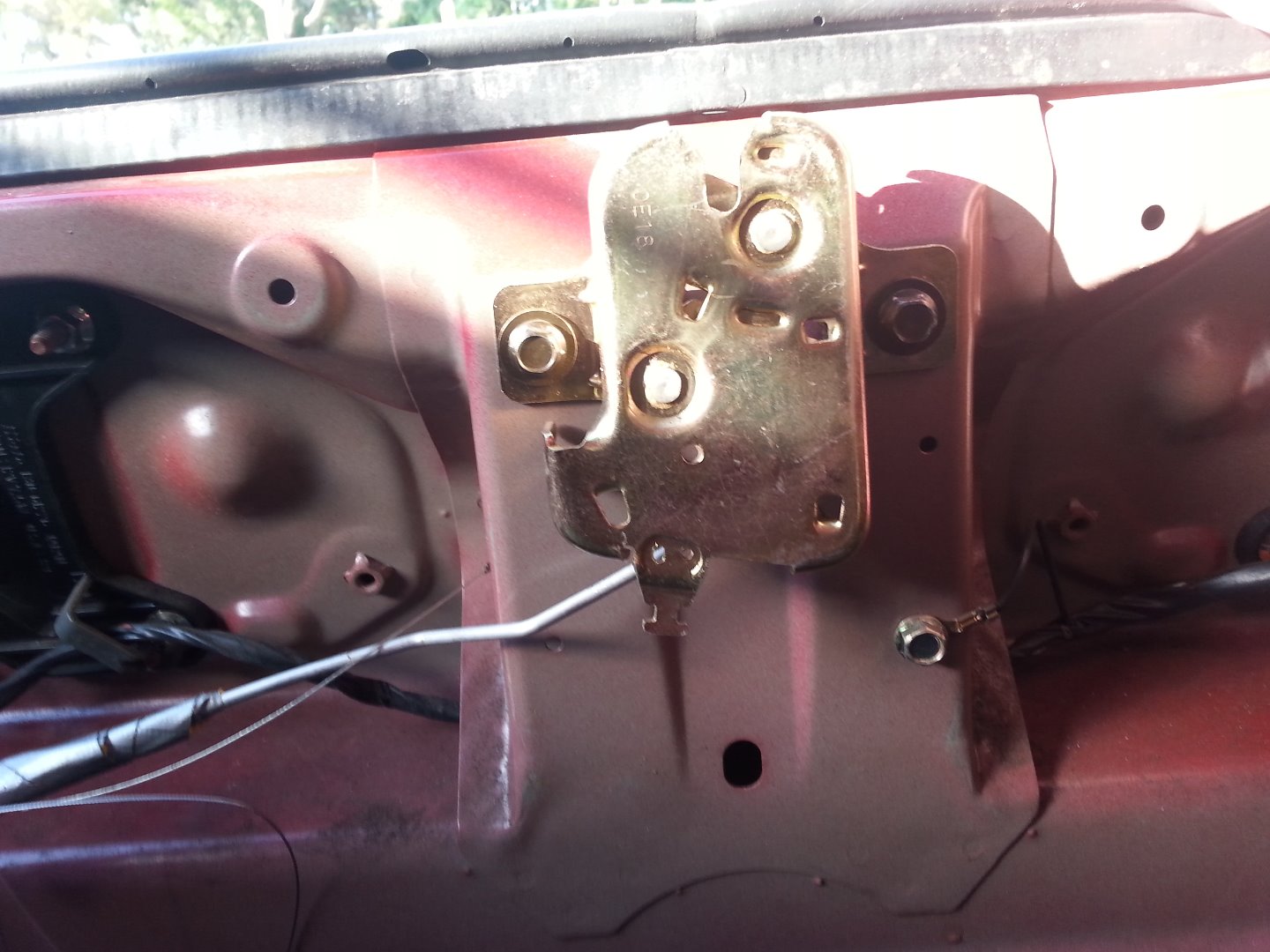 Miata Trunk Opener Lock Mechanism Failed Leaving the Hatch Stuck Shut