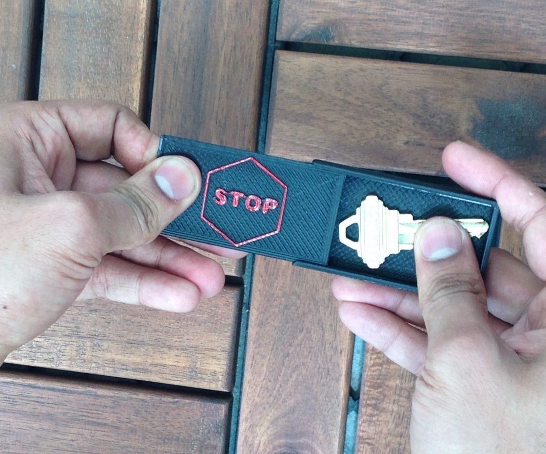 Hide a Key - 3D Printed Magnetic Box