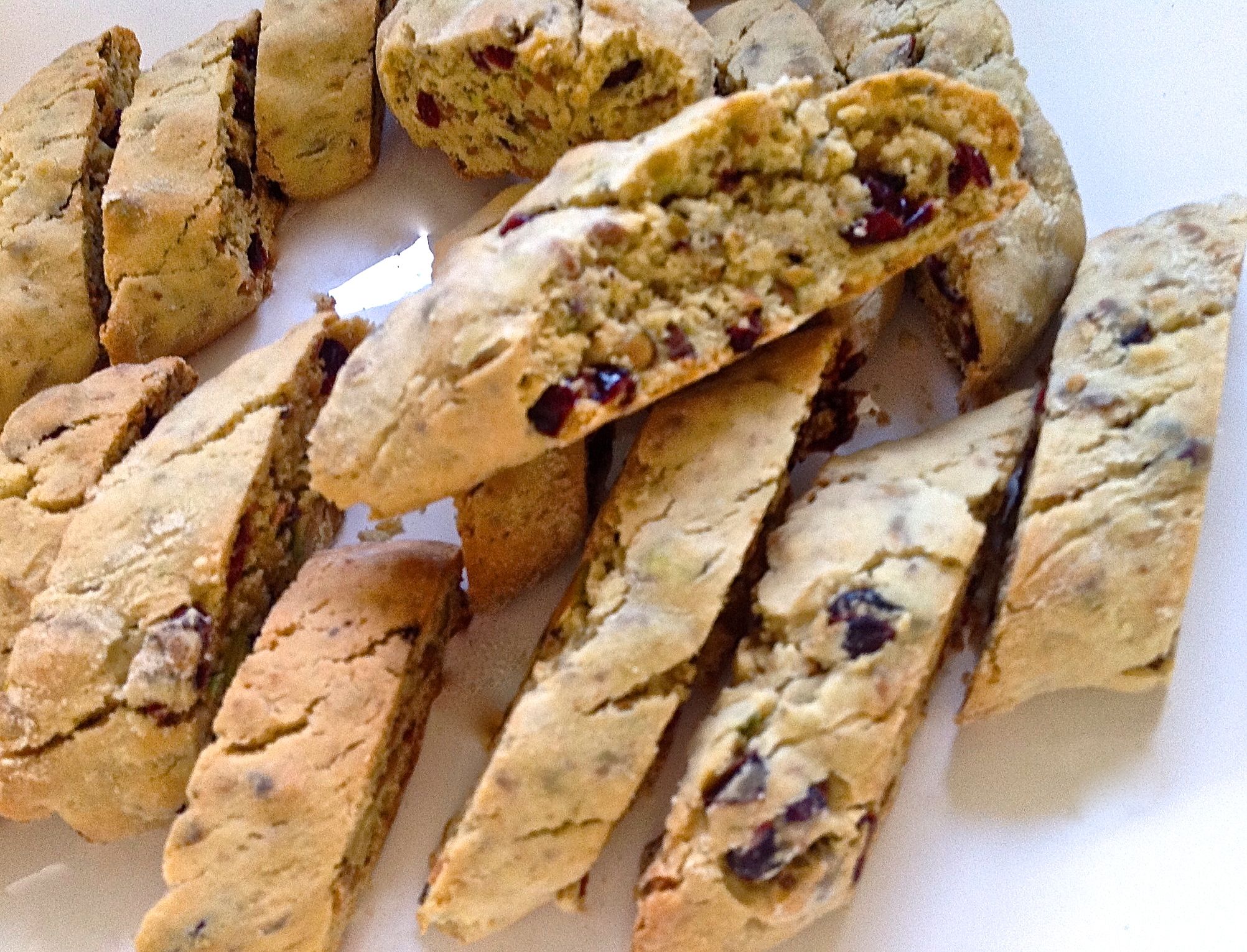 CRANBERRY AND PISTACHIO BISCOTTI