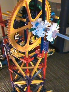 Connecting the Center Axle