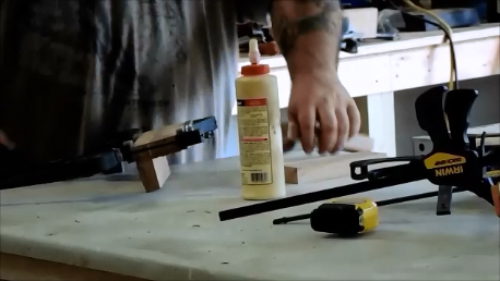 Step 4 : Glue Up the Legs