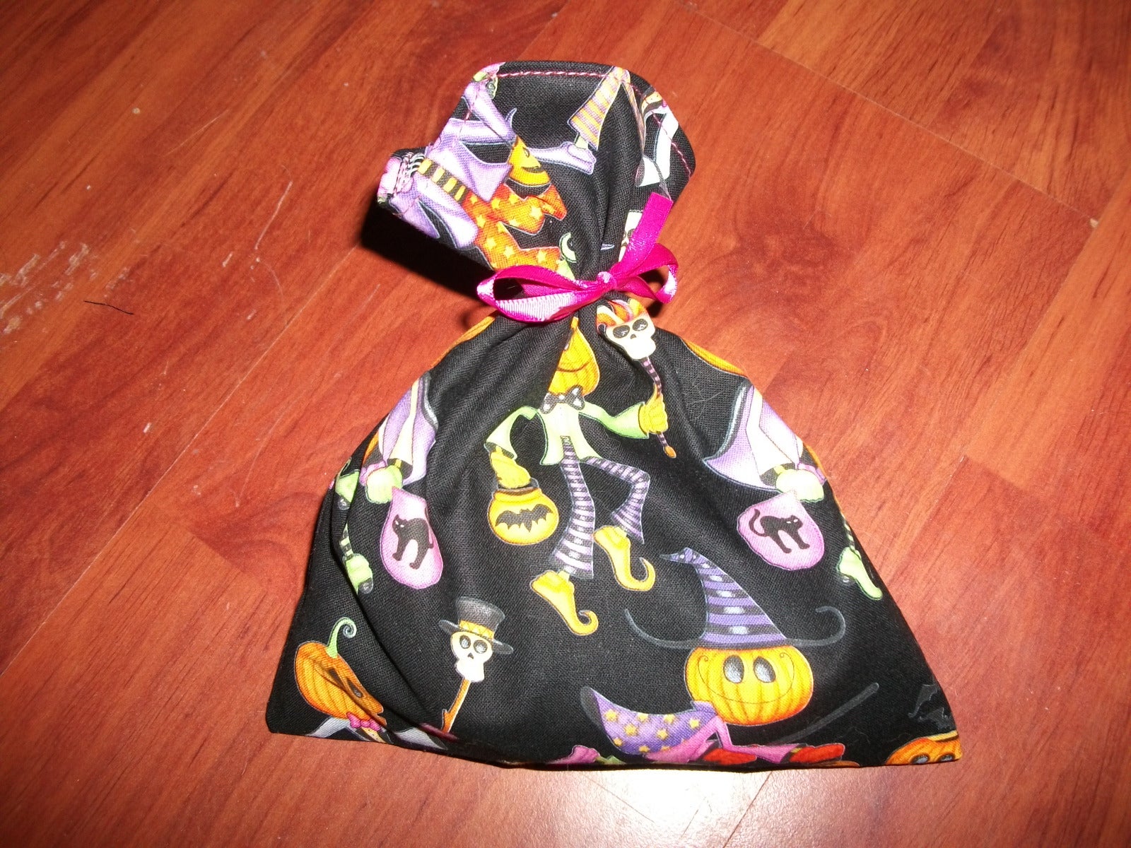 Halloween Party Bag : 4 Steps - Instructables