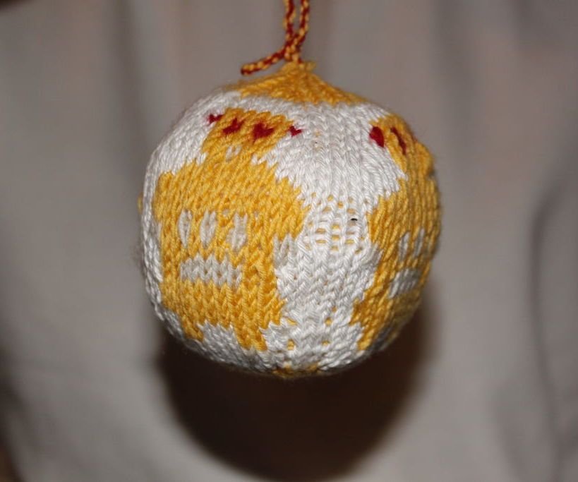Julekuler - Knitted Christmas Balls
