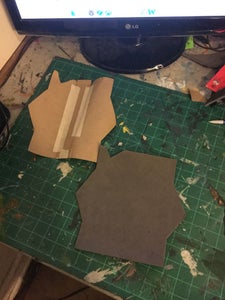 Weapons: Gun Holster