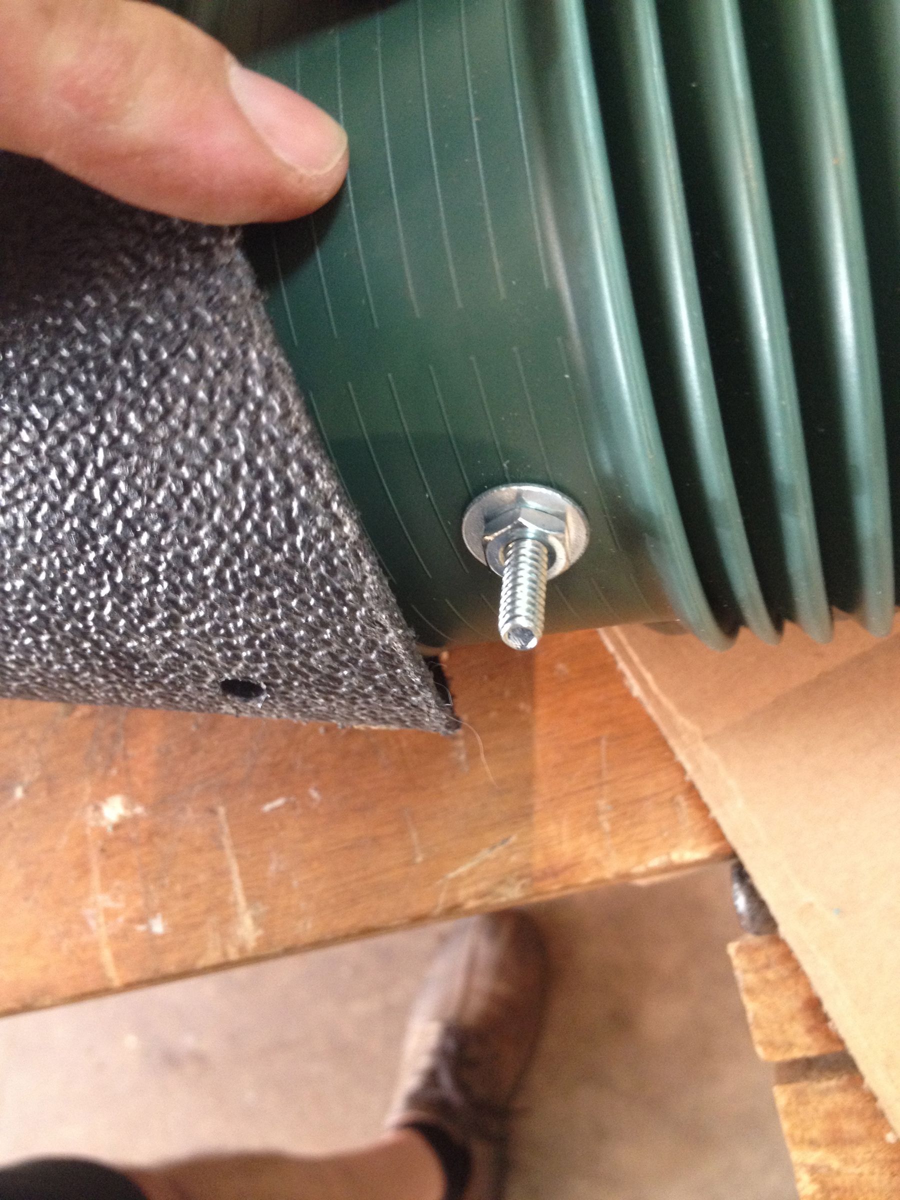 Leaf Vacuum Extension Using a Leaf Blower 4 Steps (with Pictures