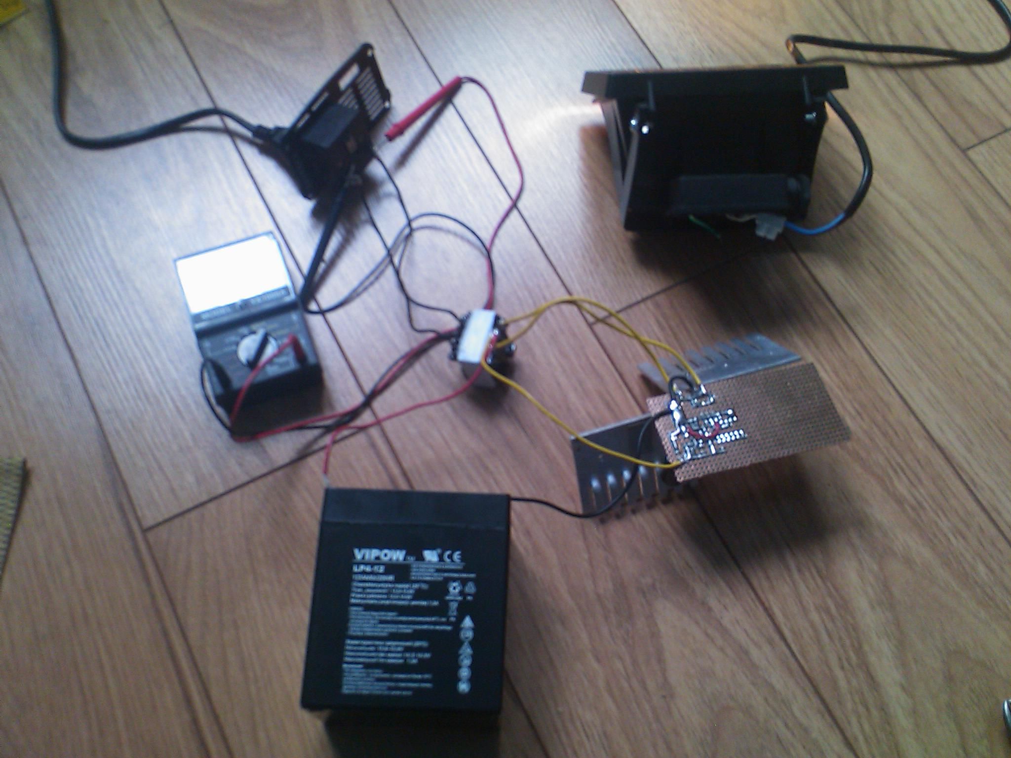 DC-AC 12V -110V/220V  500W or More  Inverter