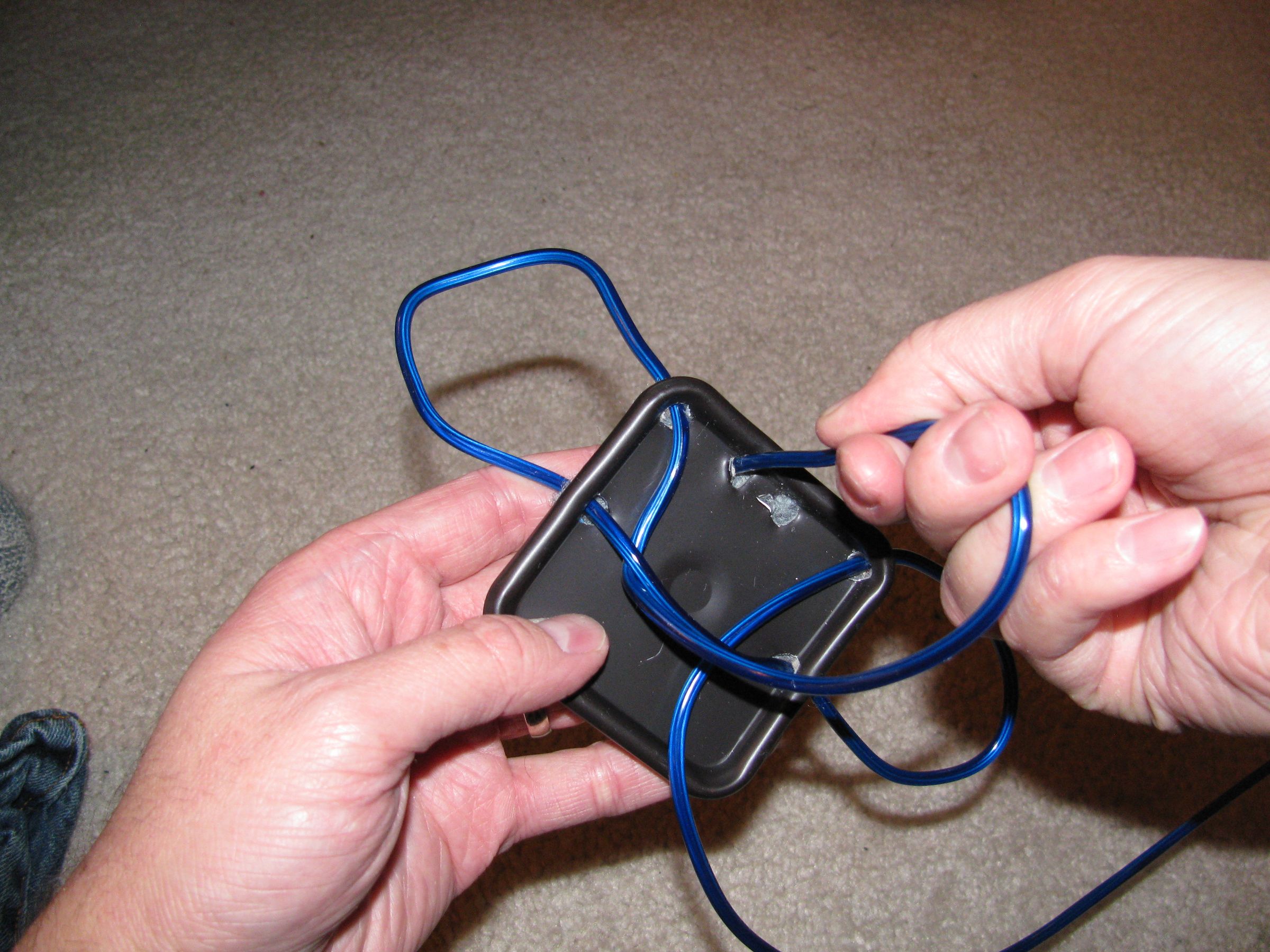 How to Make a Universal Car Dock for Your Phone, GPS, or MP3 Player