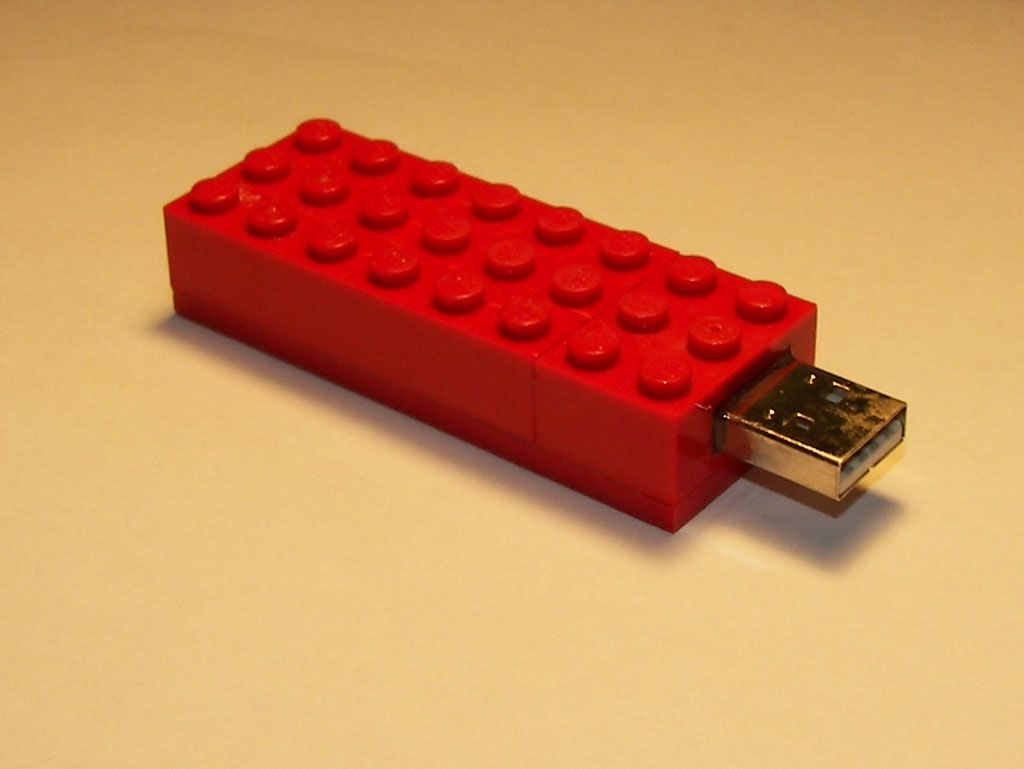 Lego USB Drive