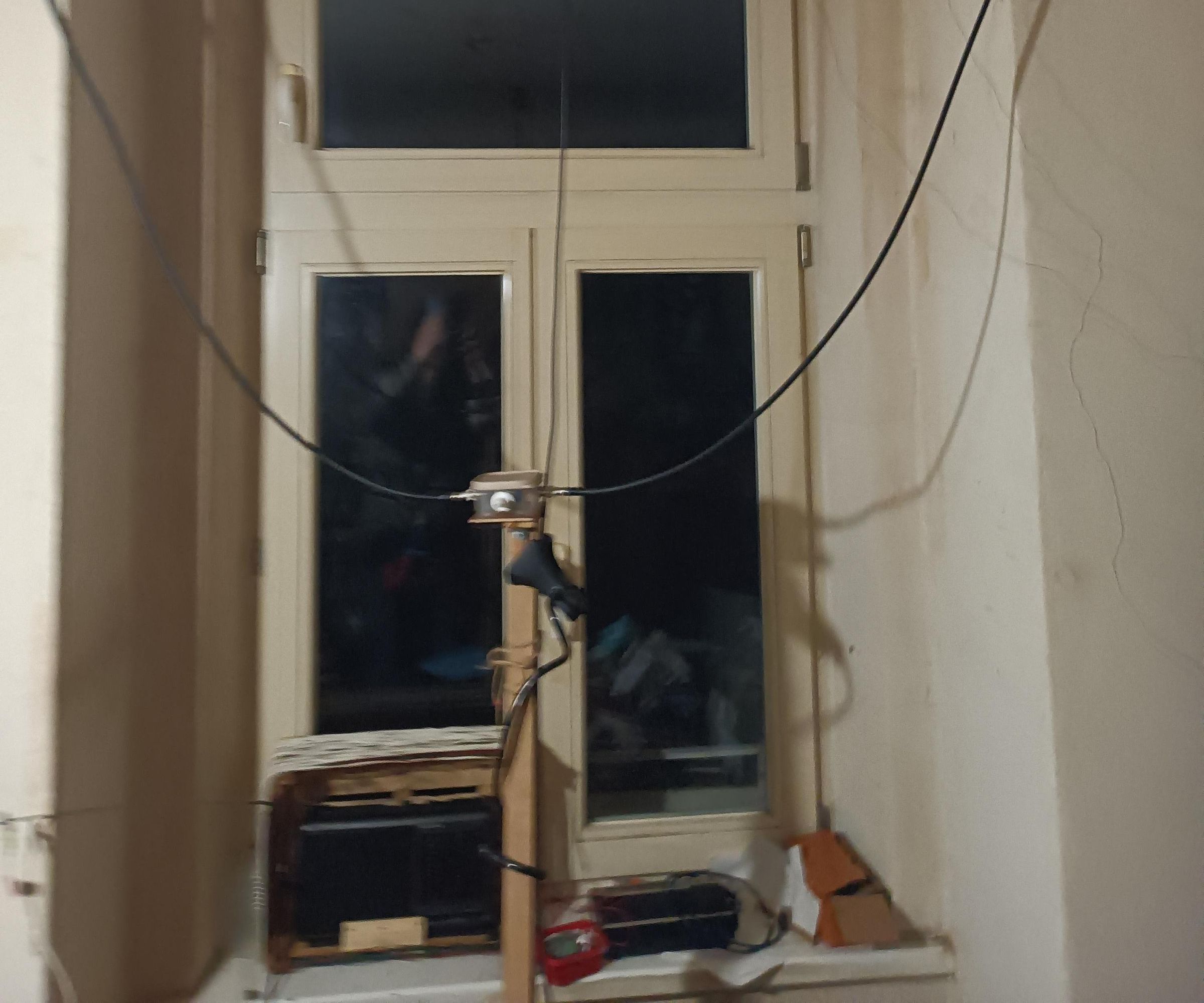 Magnetická Smyčková Anténa a Pan Faraday