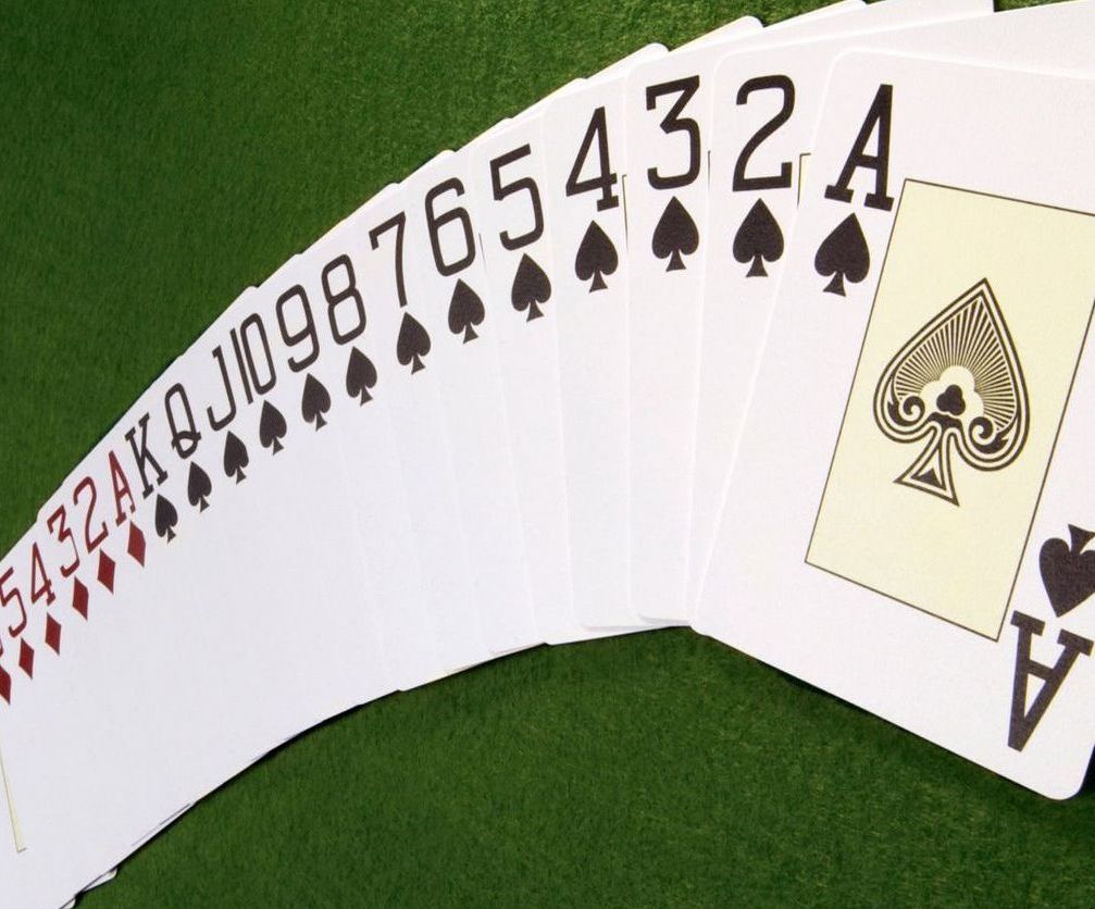 How to make a card fly out of a deck