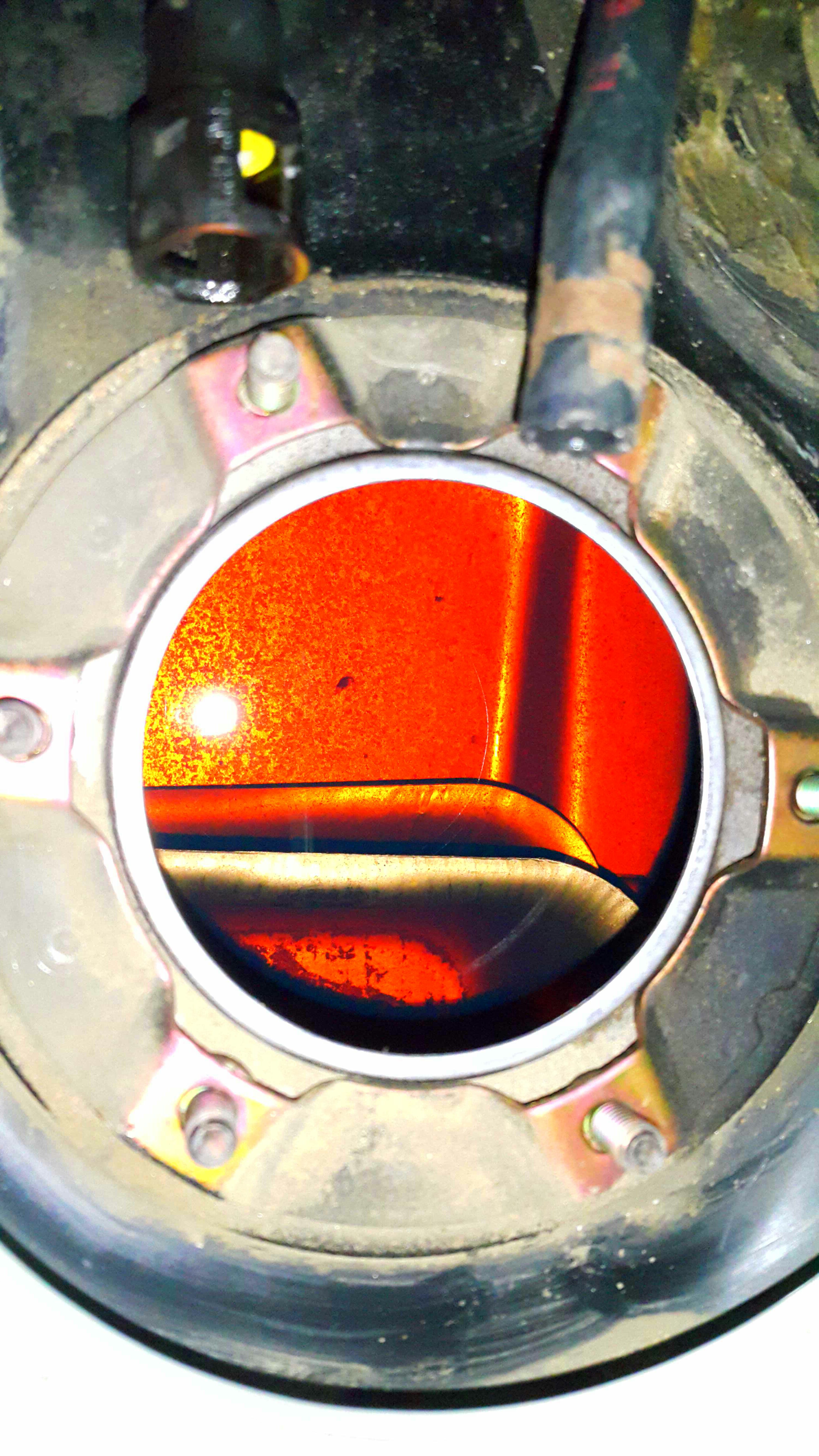 Replacing a Fuel Pump (Honda Civic 1999)! 8 Steps Instructables