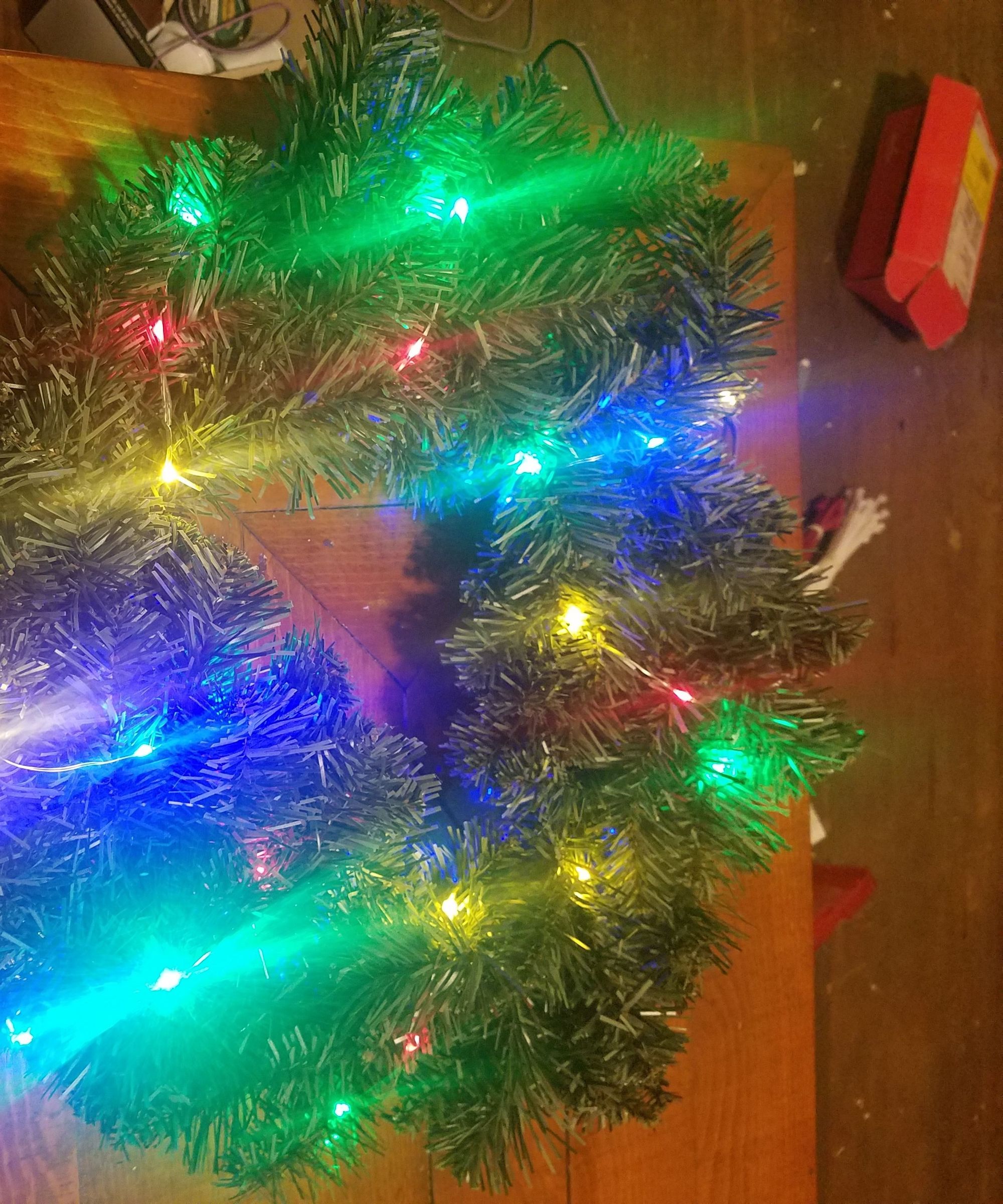 Light Up Christmas Wreath for Front of Car 