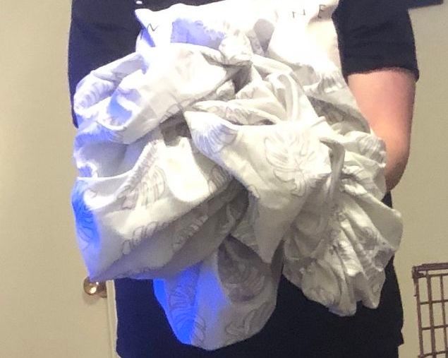 How to Fold a Fitted Sheet