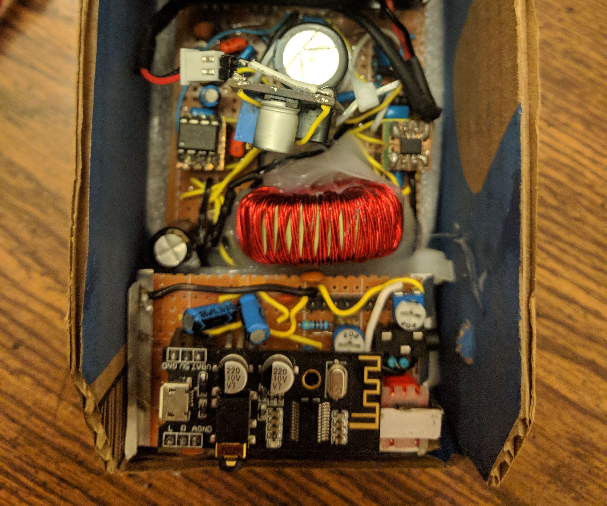 350 Watt Self Oscillating Class D Amplifier