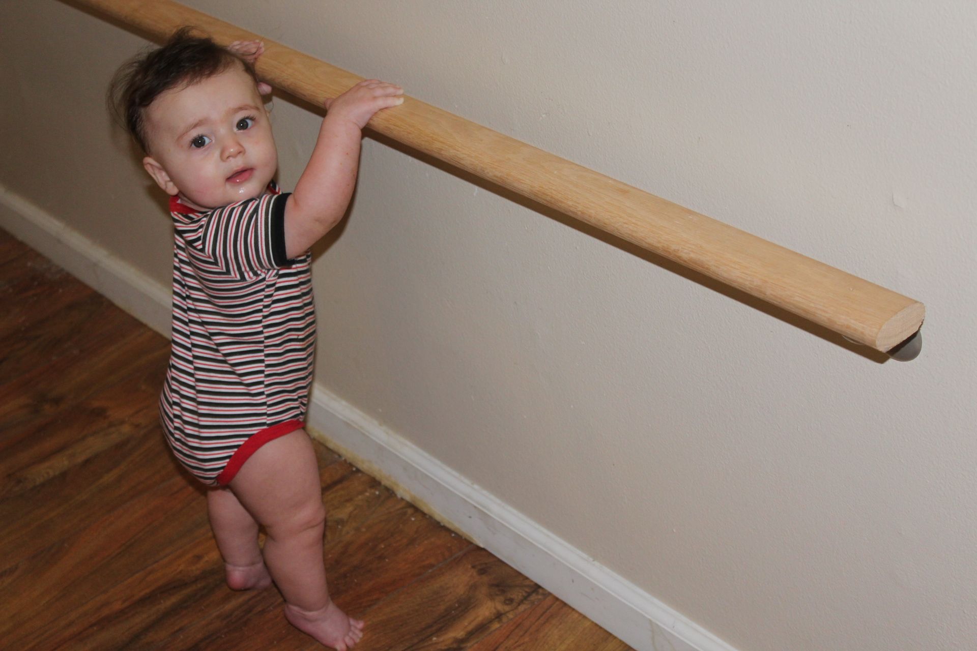 Easy 1Hour Baby PullUp Bar! 5 Steps (with Pictures) Instructables