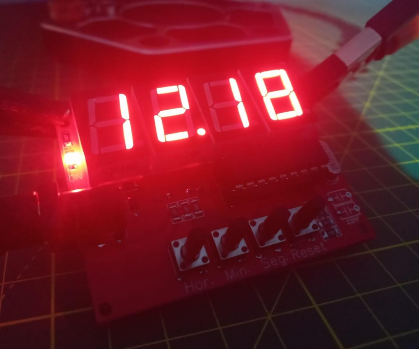 DIGITAL CLOCK PIC