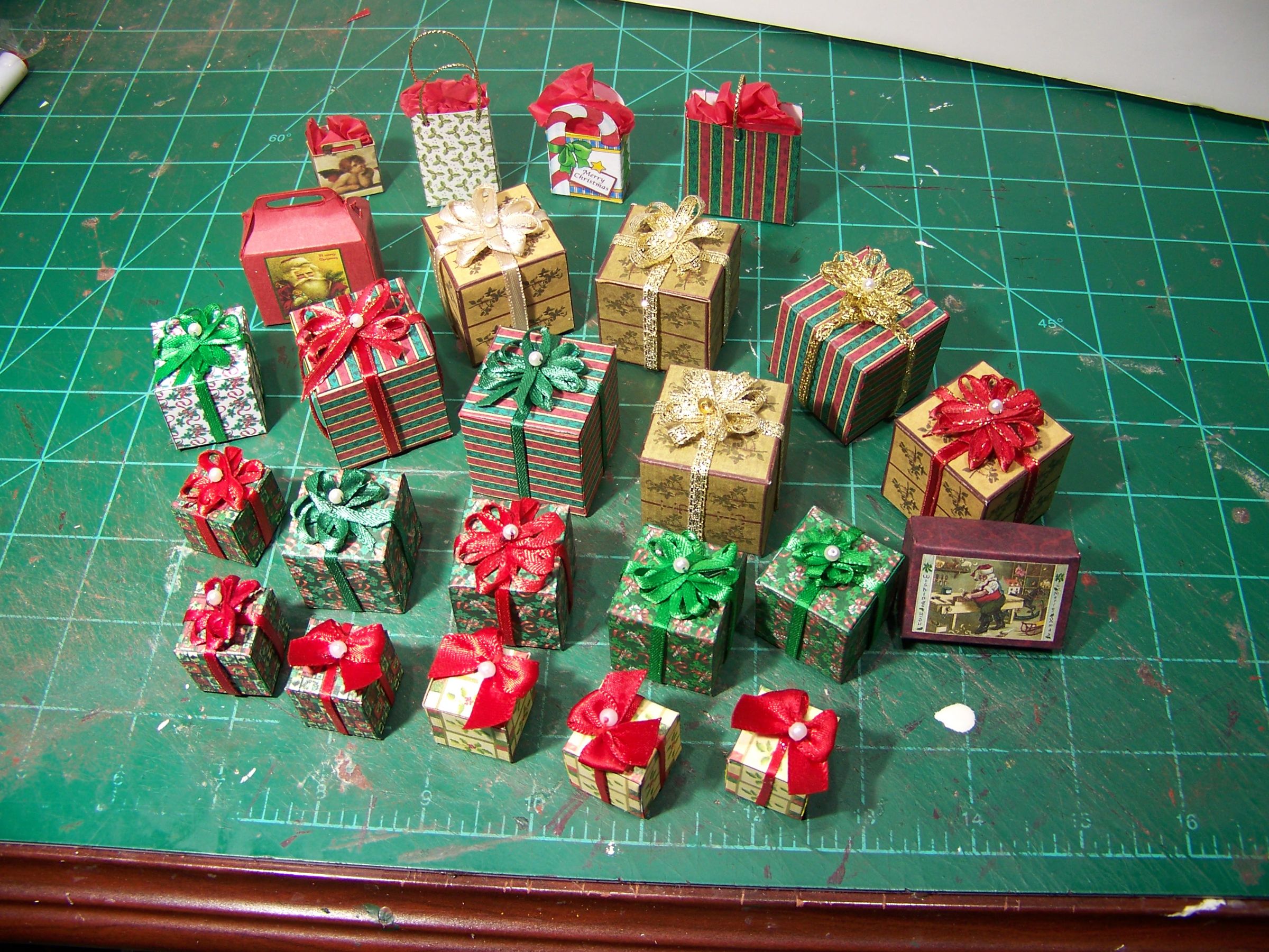 Making Mini Christmas Presents 9 Steps (with Pictures) Instructables