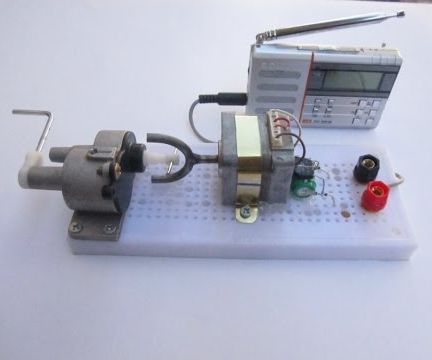 How to Make Crank Radio