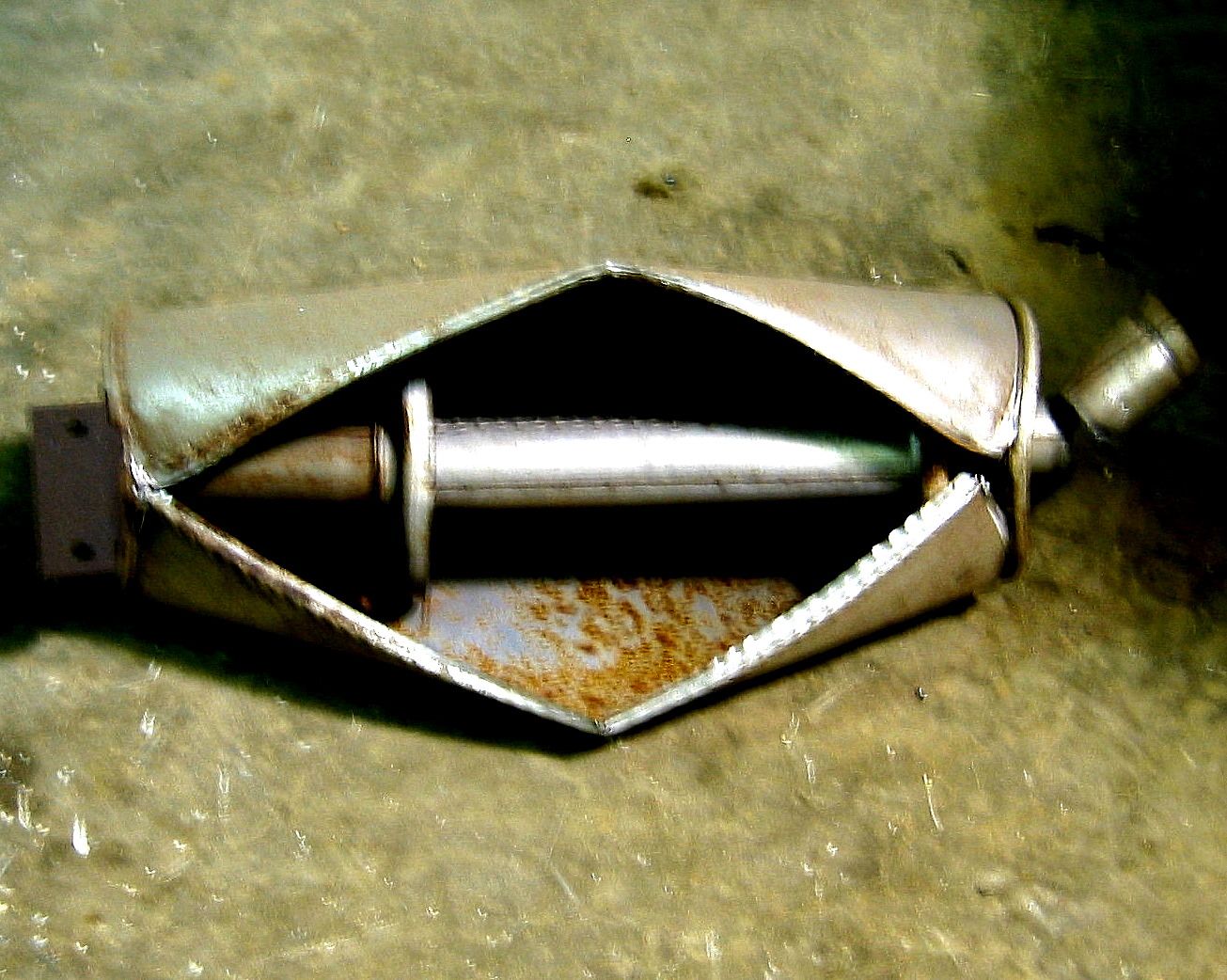 Travelogue: Detonate Your Car's Muffler