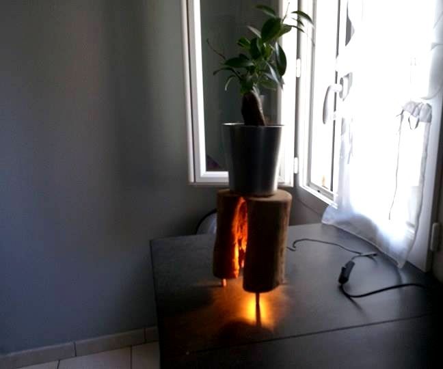 Simple Wooden Lamp.