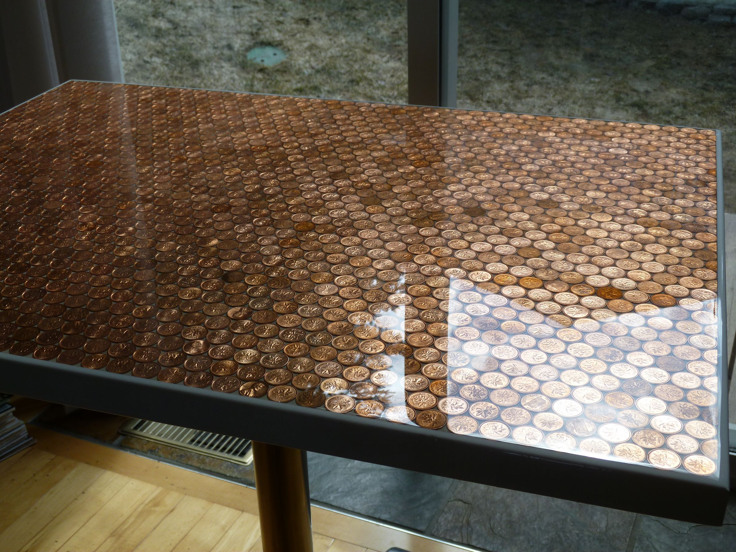 PENNY TABLE : 4 Steps (with Pictures) - Instructables