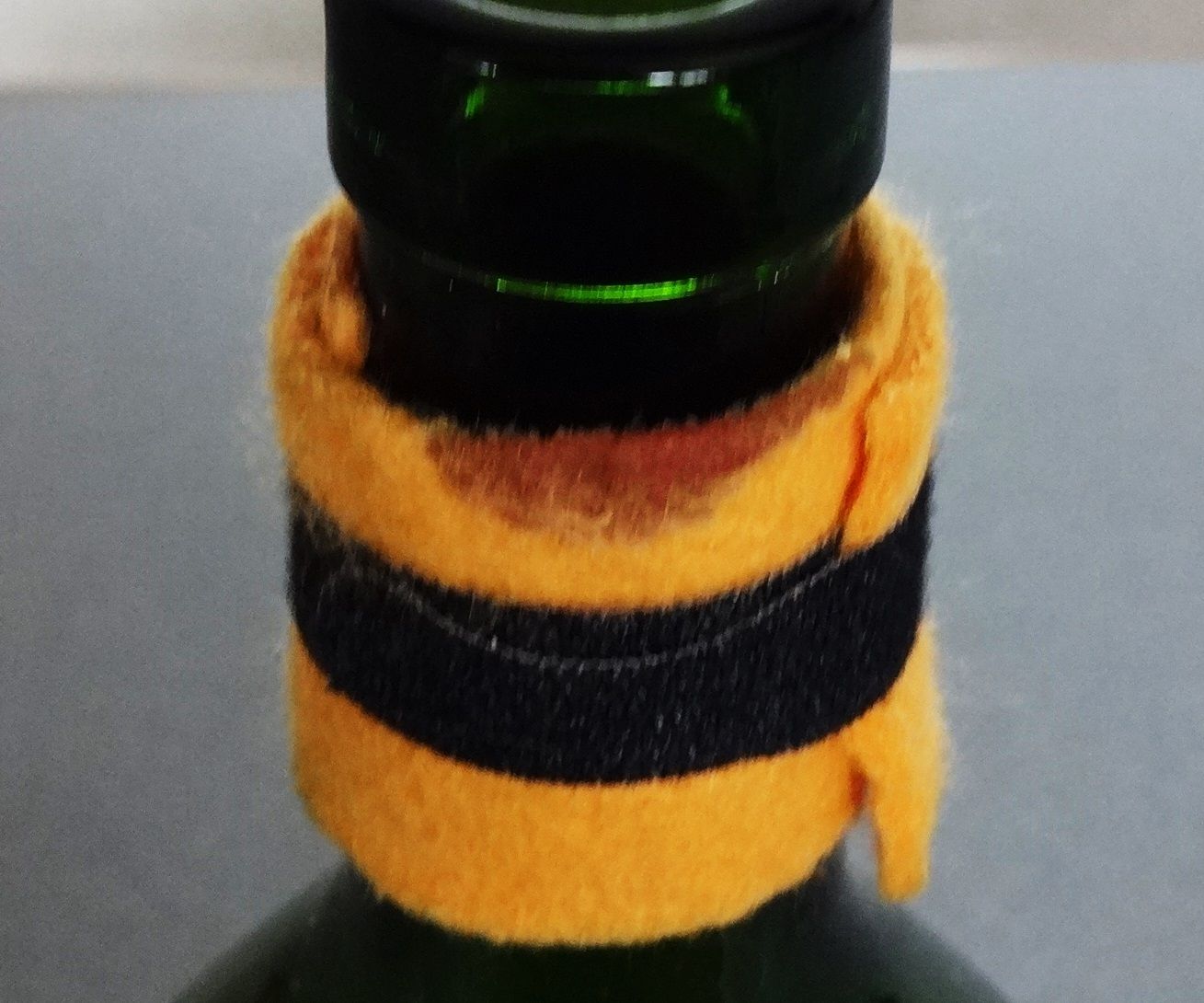 Cat Tongue Wine Bottle Drip Stop Collar