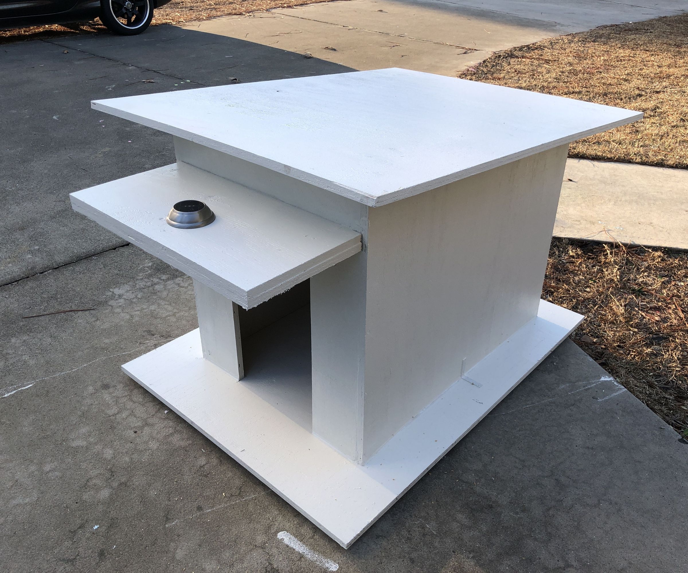 Modern Doghouse