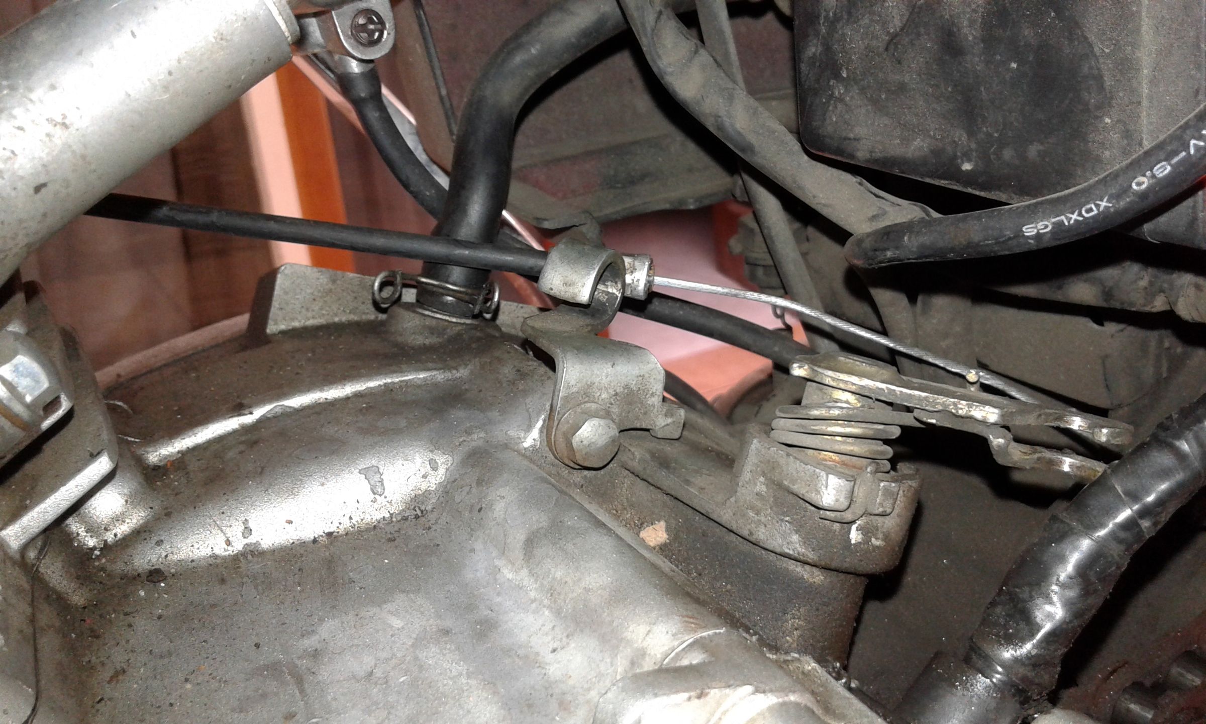 Clutch Cable Replacement Ybr 125 7 Steps Instructables