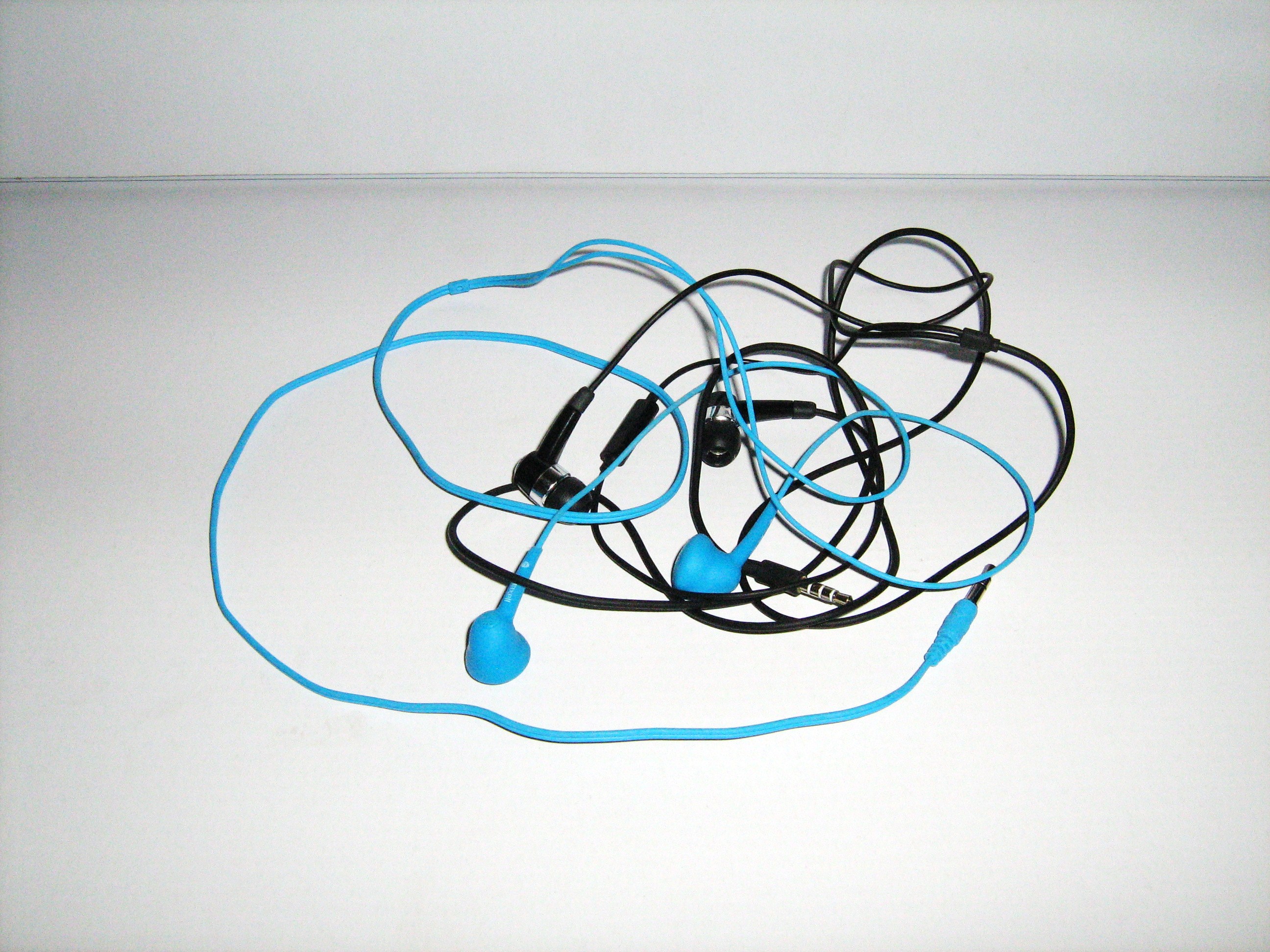 EASY Headphone Storage Hacks 6 Steps (with Pictures) Instructables