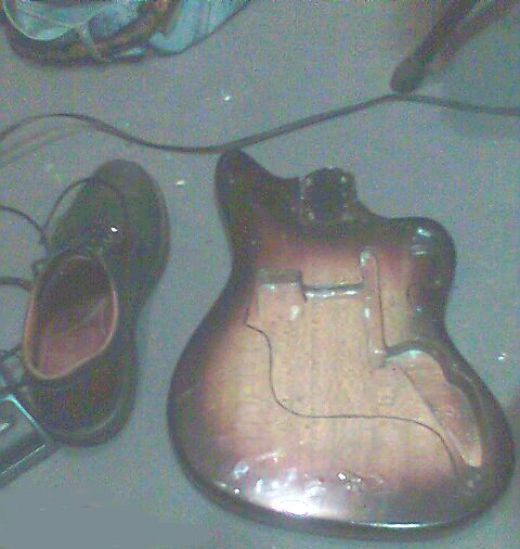 Resurrection of a 60`s Woolworths Teisco Audition Electric Guitar