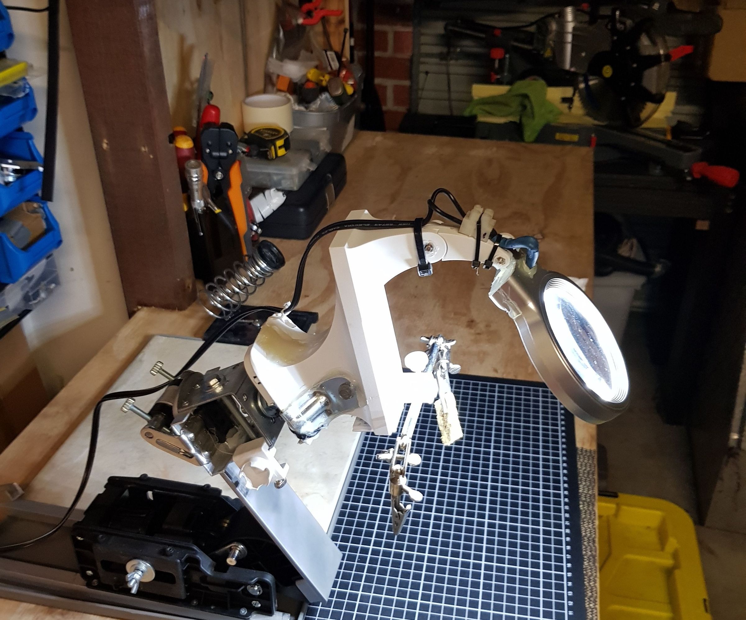 Solder Station 3rd Arm