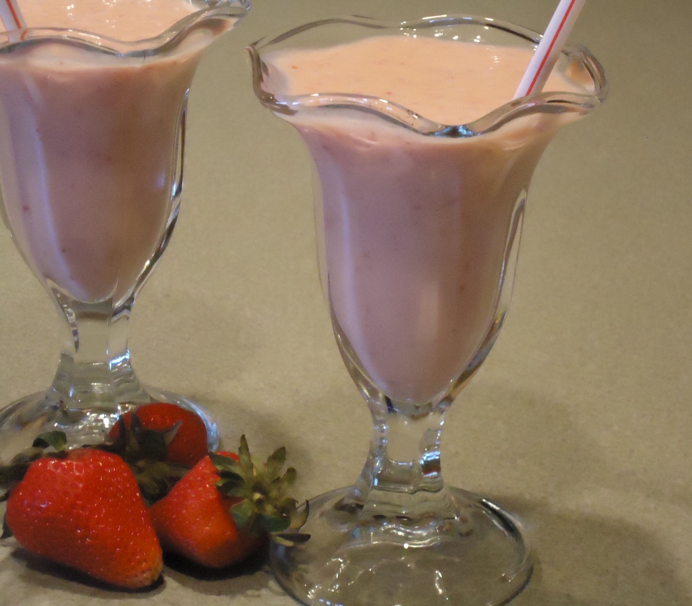 World's Best Strawberry Smoothie